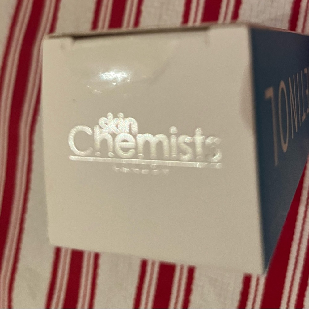 Retinol Eye Serum - White - Picture 3 of 5
